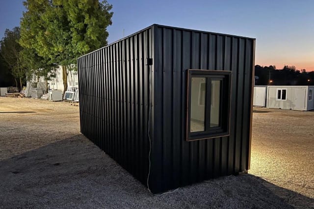 MODELO DE CONTENEDOR SKYLOUNGE / CASA / OFICINA