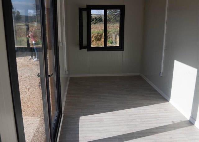 MODELO DE CONTENEDOR SKYLOUNGE / CASA / OFICINA