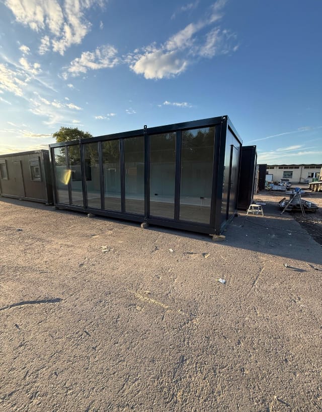 CONTENEDOR VILLEX MEGA GLAS / OFICINA / 7,0 m x 3,0 m