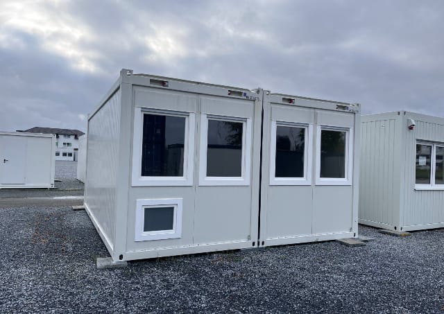 CONTENEDOR MODULAR / 6,05 × 2,80 m / OFICINA / CASA