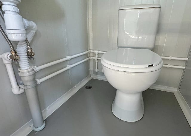 CONTENEDOR DE BAÑOS / WC y URINARIO
