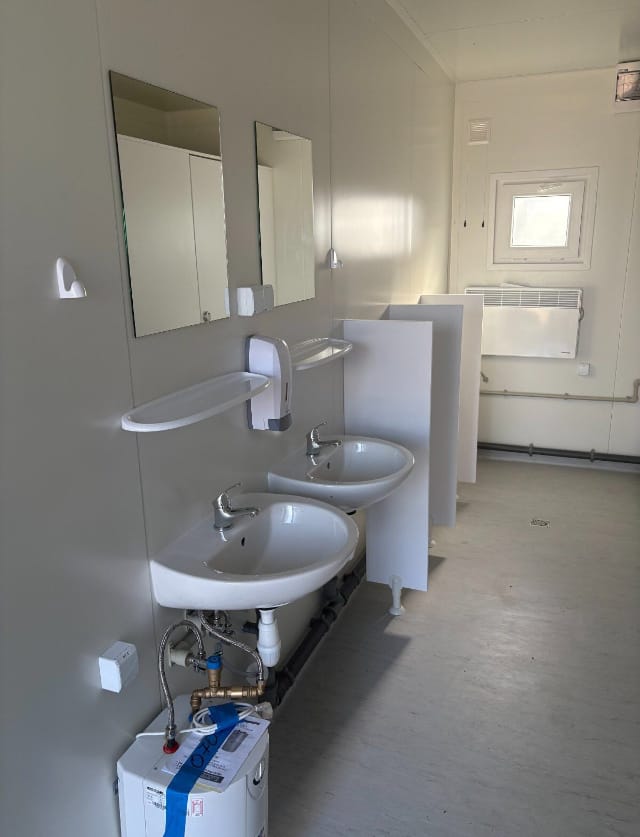 CONTENEDOR WC DE 20 PIES  /  RAL 7016 ANTRACITA