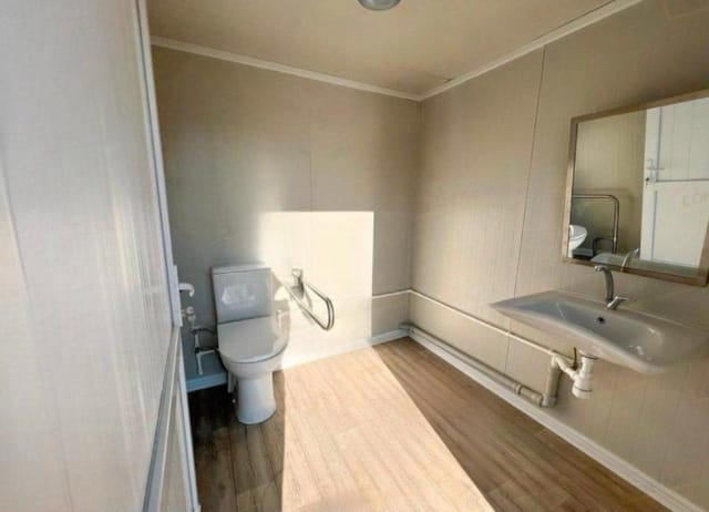 CONTENEDOR SANITANRIO  1 WC | 1 lavabo